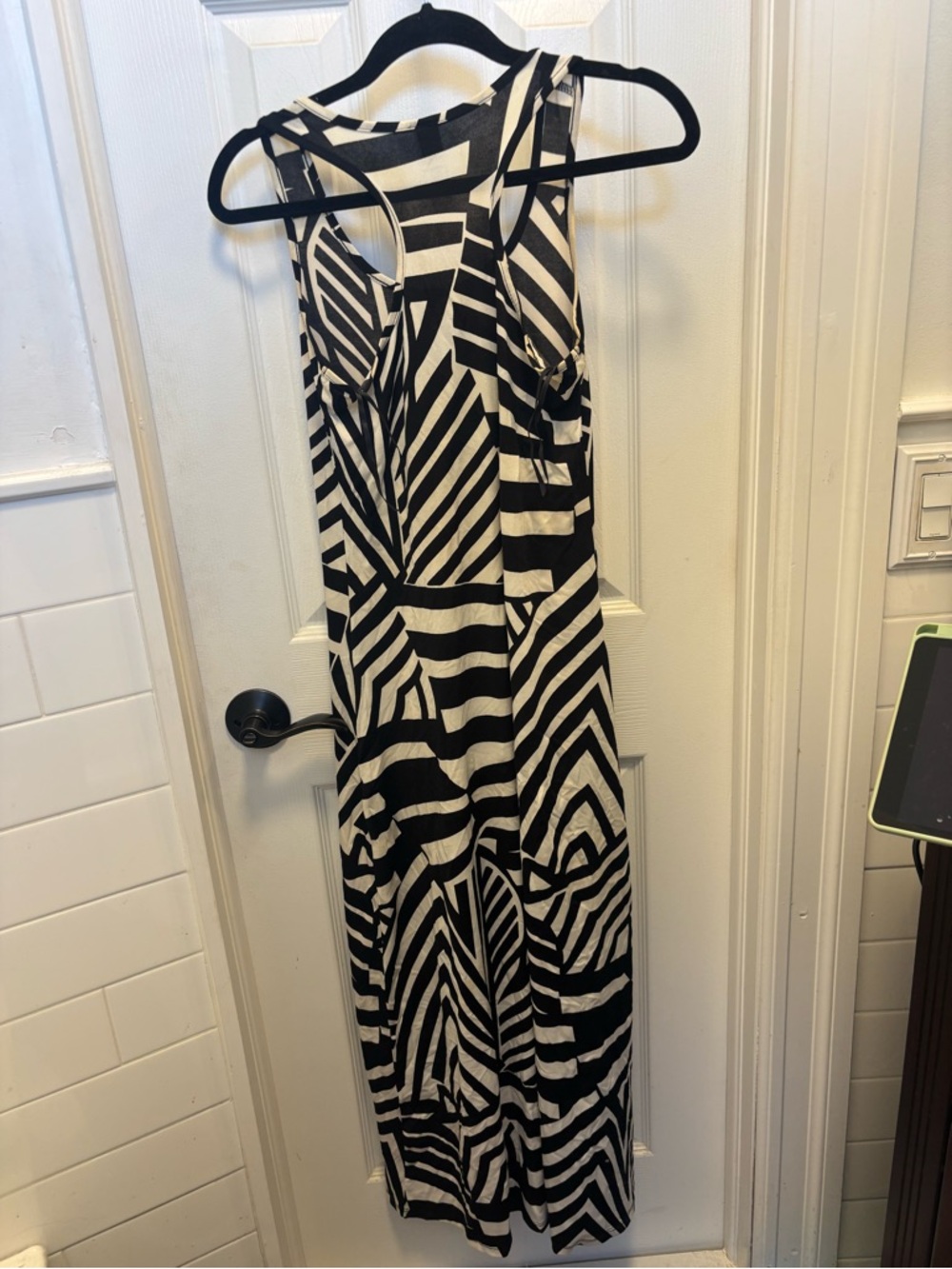 Patterned Maxi Dress - Picture 5 of 5